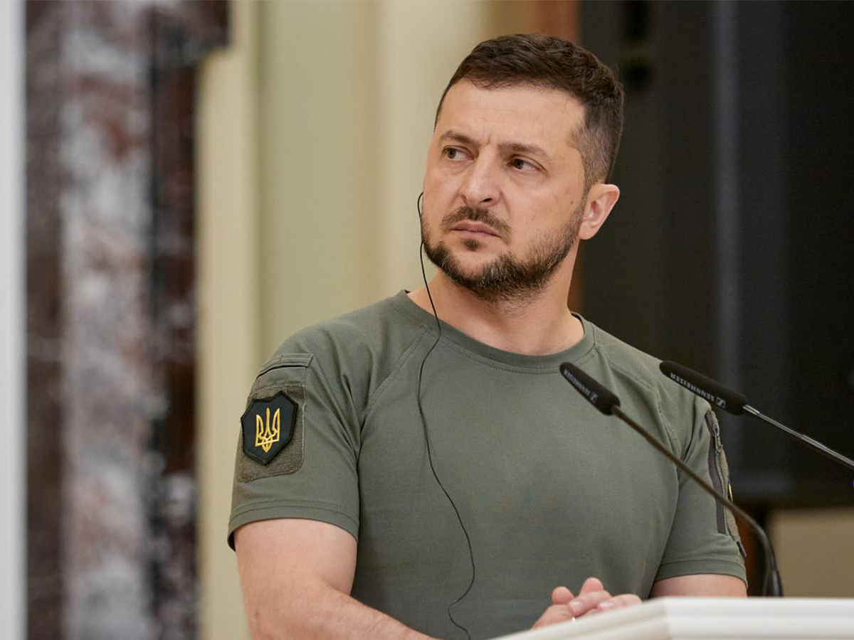 Зеленский заявил об окончании конфликта на Украине и прокомментировал встречу Путина и Трампа0