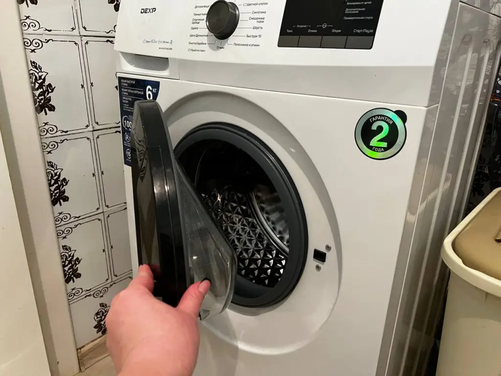 Восстановила «силу» старой стиралки: открыла 1 хитрый способ очистки — барабан снова работает тихо и без неприятных запахов