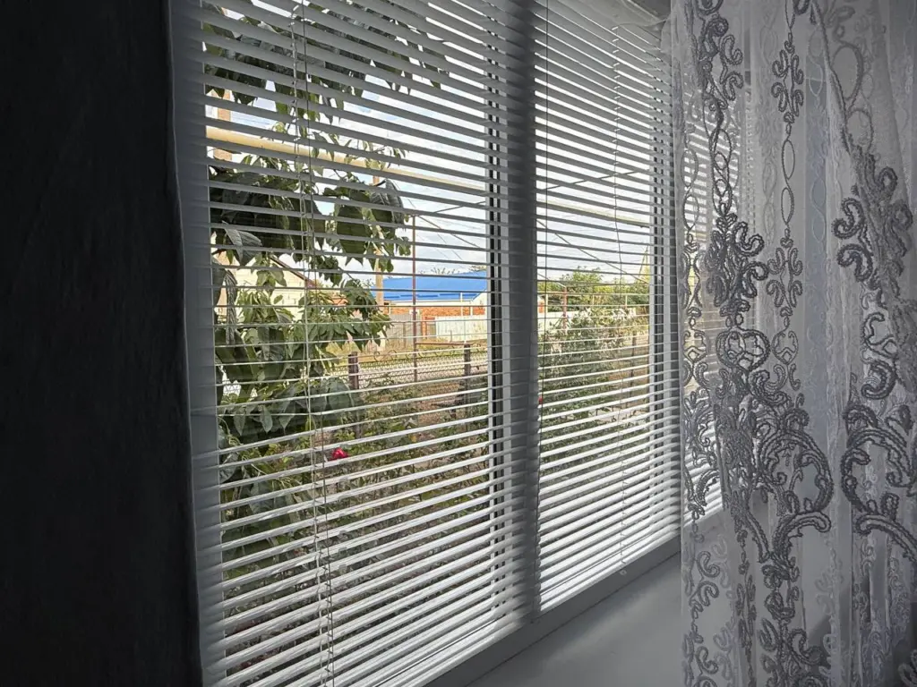 Как северяне сохраняют тепло в доме даже в самые сильные морозы: мой новый подход к утеплению окон и обогревателям