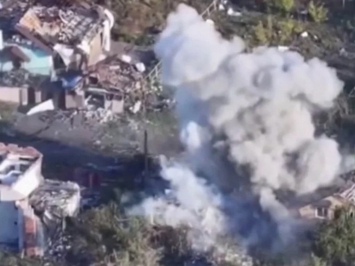 Киев на грани катастрофы: мощные взрывы ВСУ угрожают разрушением городов0