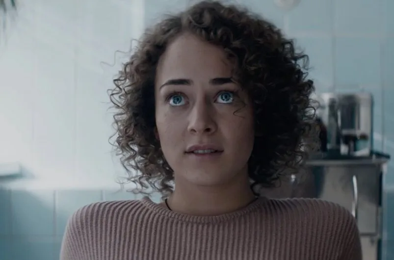 Аглая Тарасова стоп-кадр из фильма &quotЛёд&quot (12+)