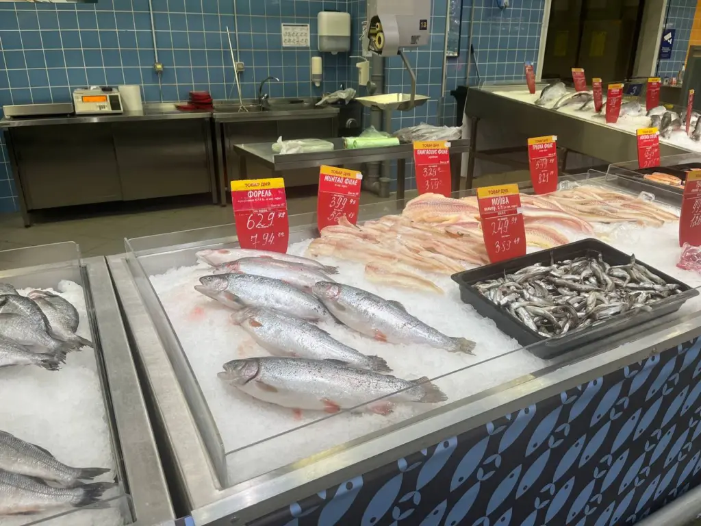 Купил форель в «Светофоре» по рекомендации друга для засолки икры и лишь дома осознал все ее особенности обзор без прикрас