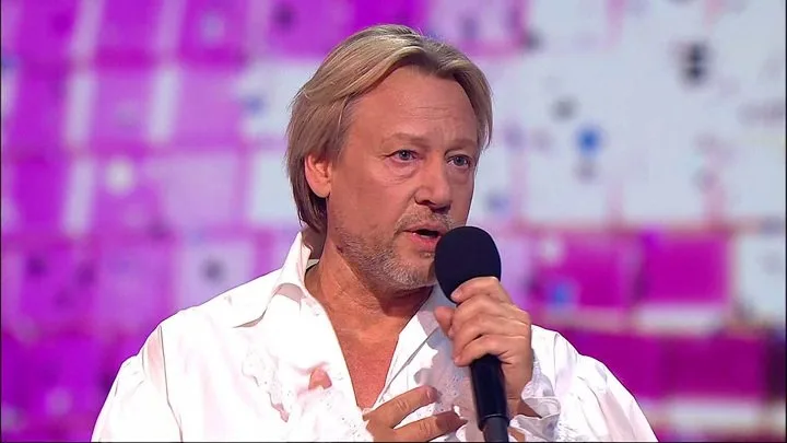 Дмитрий Харатьян Стоп-кадр из шоу &quotТанцы со звездами&quot (6+)