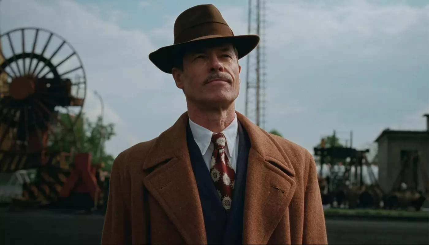 Гай Пирс извинился за антисемитские посты