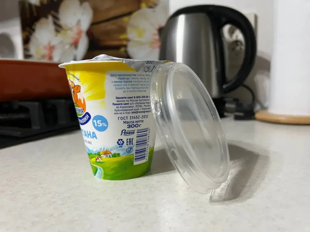 Крышечки от сметаны — настоящая находка, они ценнее золота: незаменимый помощник в хозяйстве