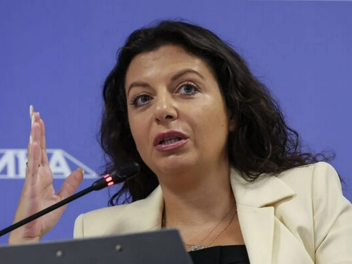 Симоньян, главред RT, столкнулась с онкологией и потеряла волосы0