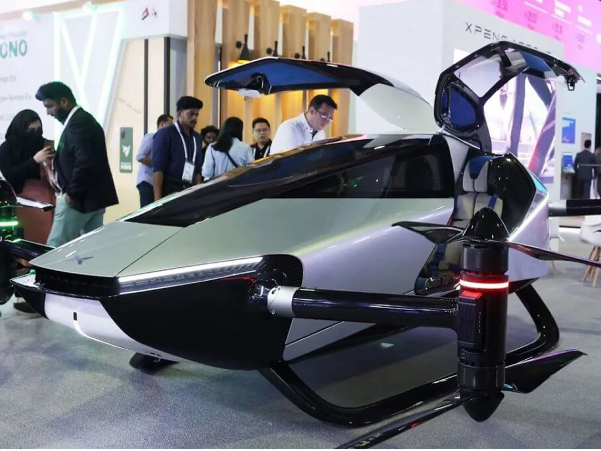 В мире запустили первое производство летающих автомобилей0