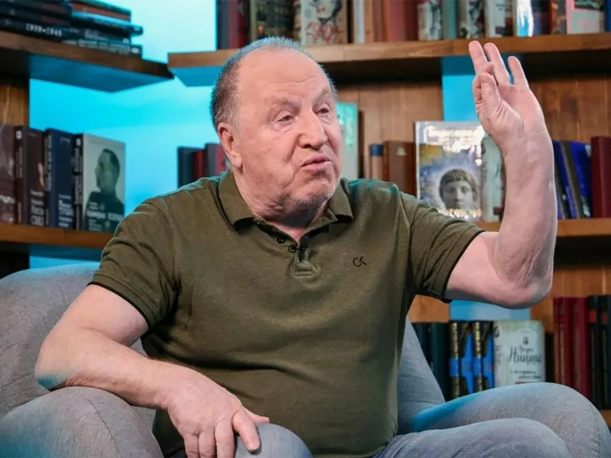 Владимир Стеклов срочно прошёл операцию по поводу рака0