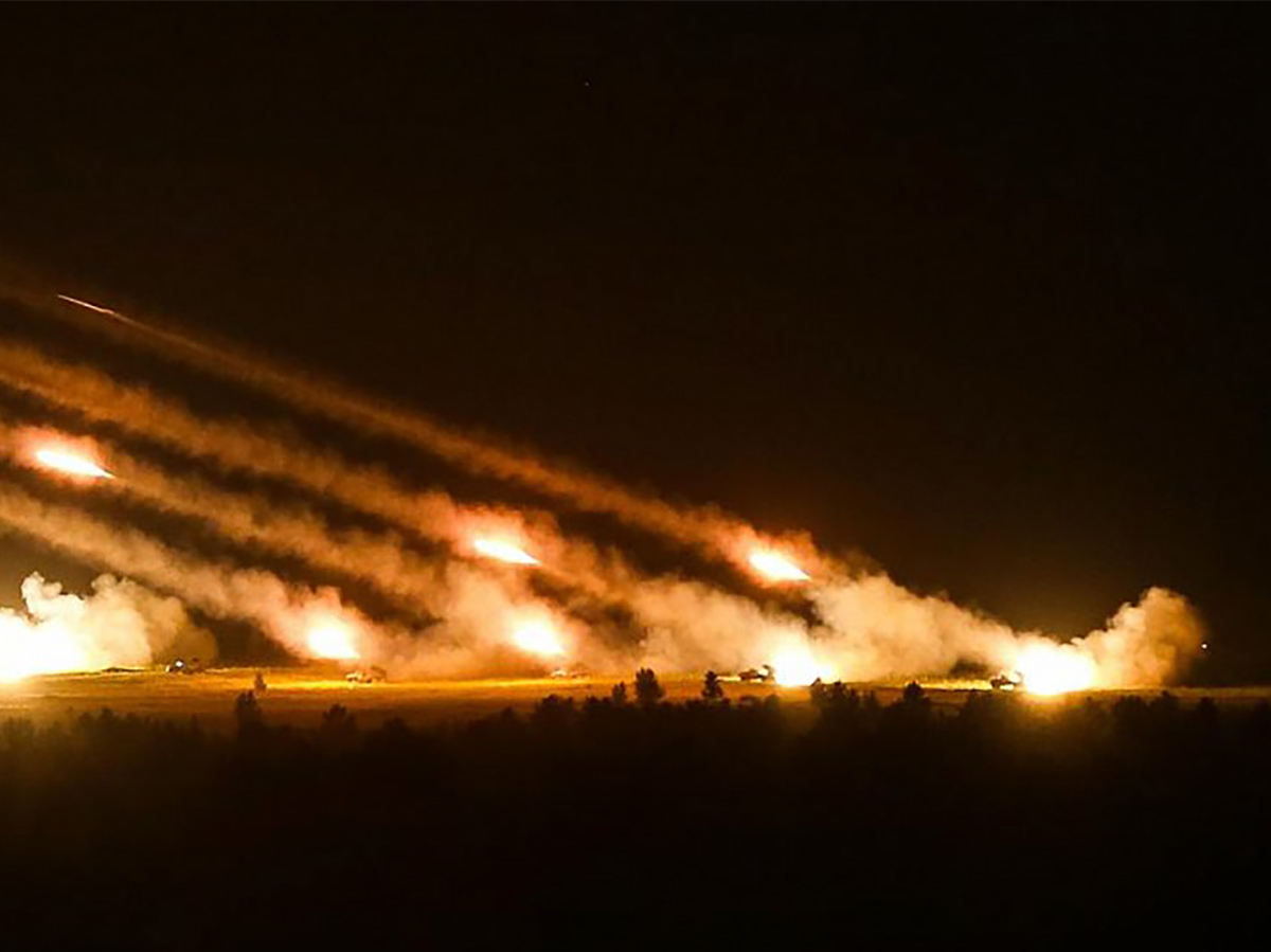 ВСУ начинают контрнаступление у Купянска: Покровск под контролем, Мирноград окружен, Зеленский вызывает споры0