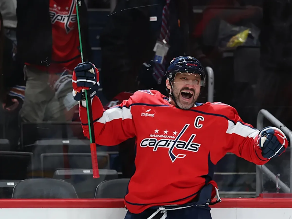 Овечкин отметил 900-ю шайбу и привел «Вашингтон» к победе в НХЛ0