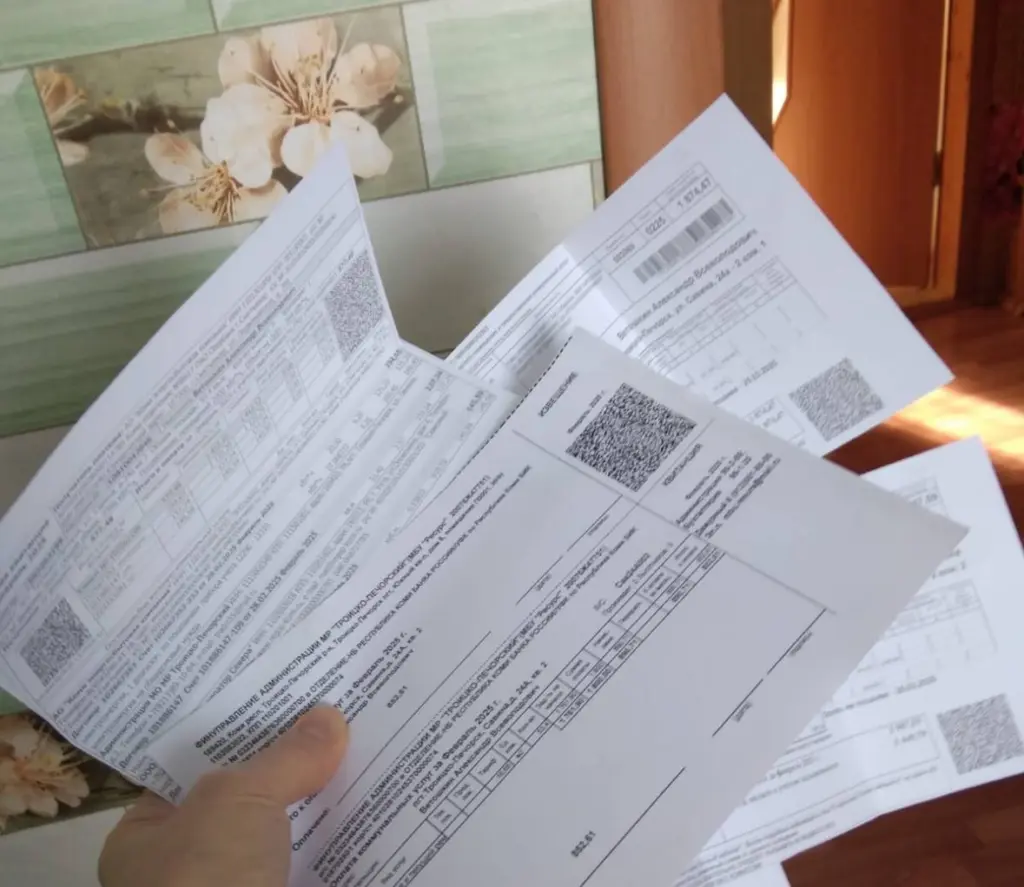 Для россиян ввели новую строку в квитанциях ЖКХ: коммунальные расходы больших семей делят с соседями