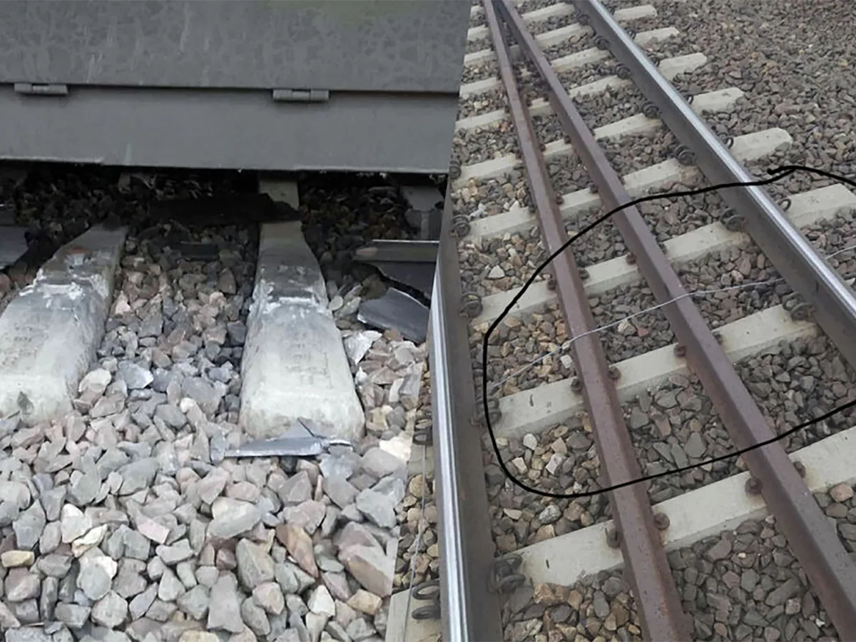 Польская железная дорога, связывающая страну с Украиной, оказалась повреждена0