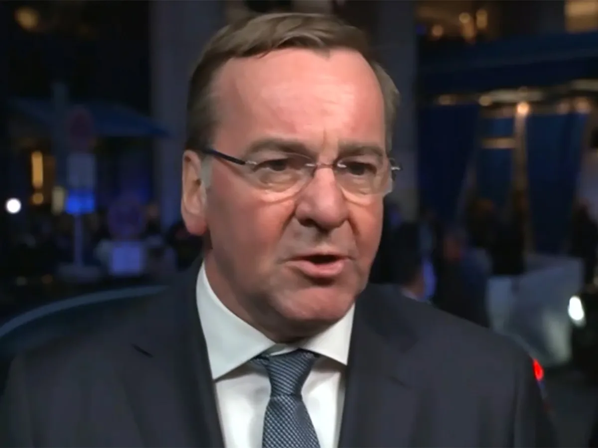 Глава Минобороны Германии озвучил возможные сроки атаки России на НАТО0