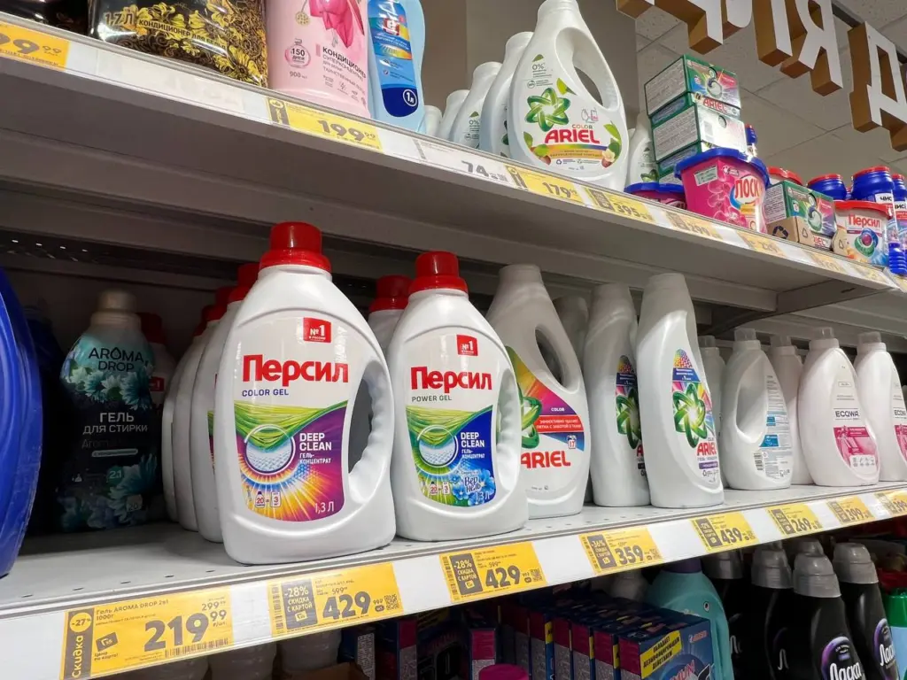 Недорогие гели для стирки, которые превосходят элитные: Роскачество оценило качество популярных средств — какой выбрать в 2025 году