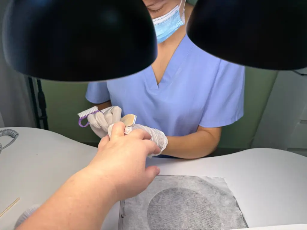 Японский маникюр с зубной пастой крепкие гладкие прозрачные ногти без лишних затрат