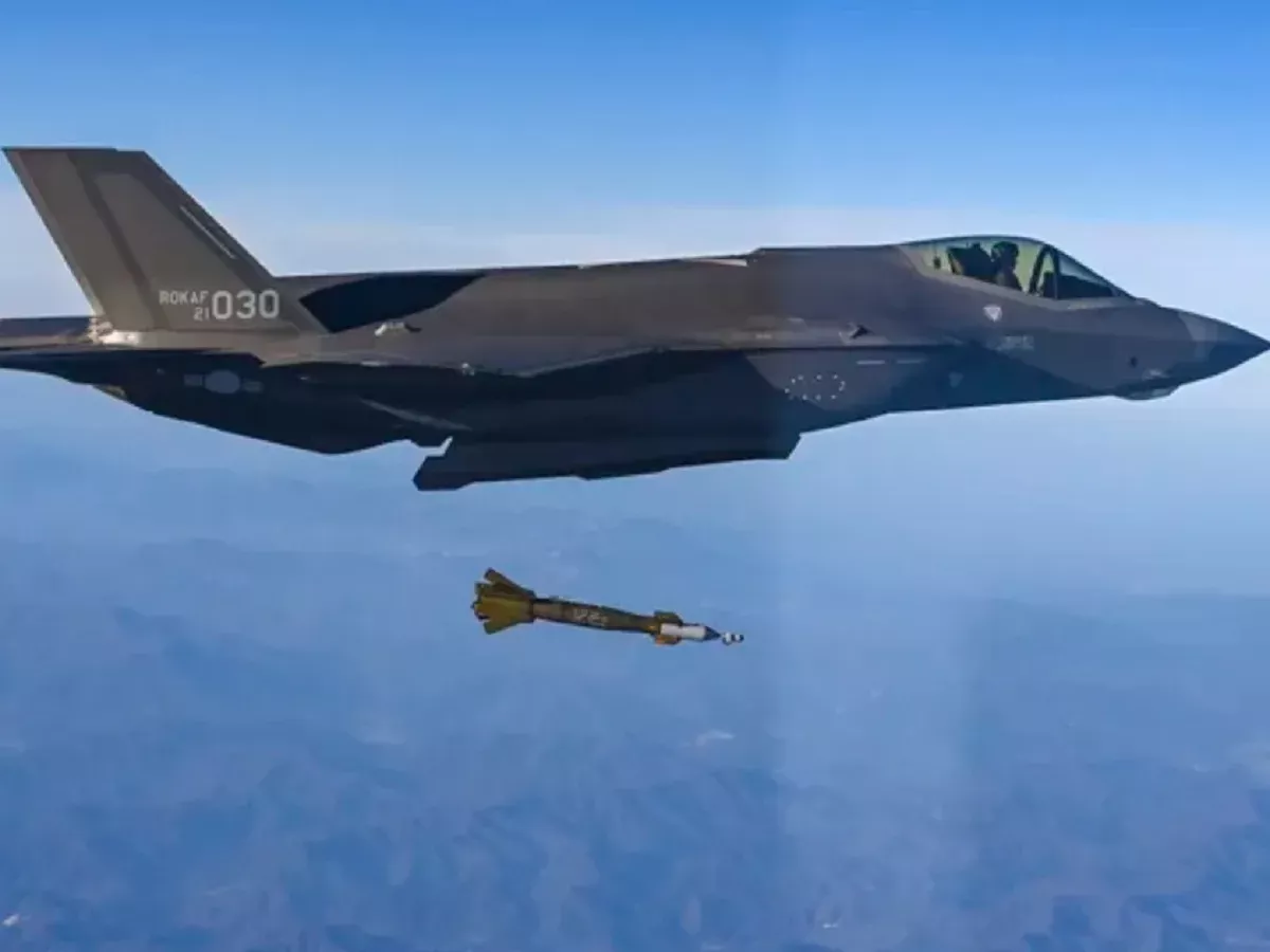 Эстония обратилась к НАТО: "Пять бомб достаточно, чтобы стереть страну", что вызвало ярость в России0