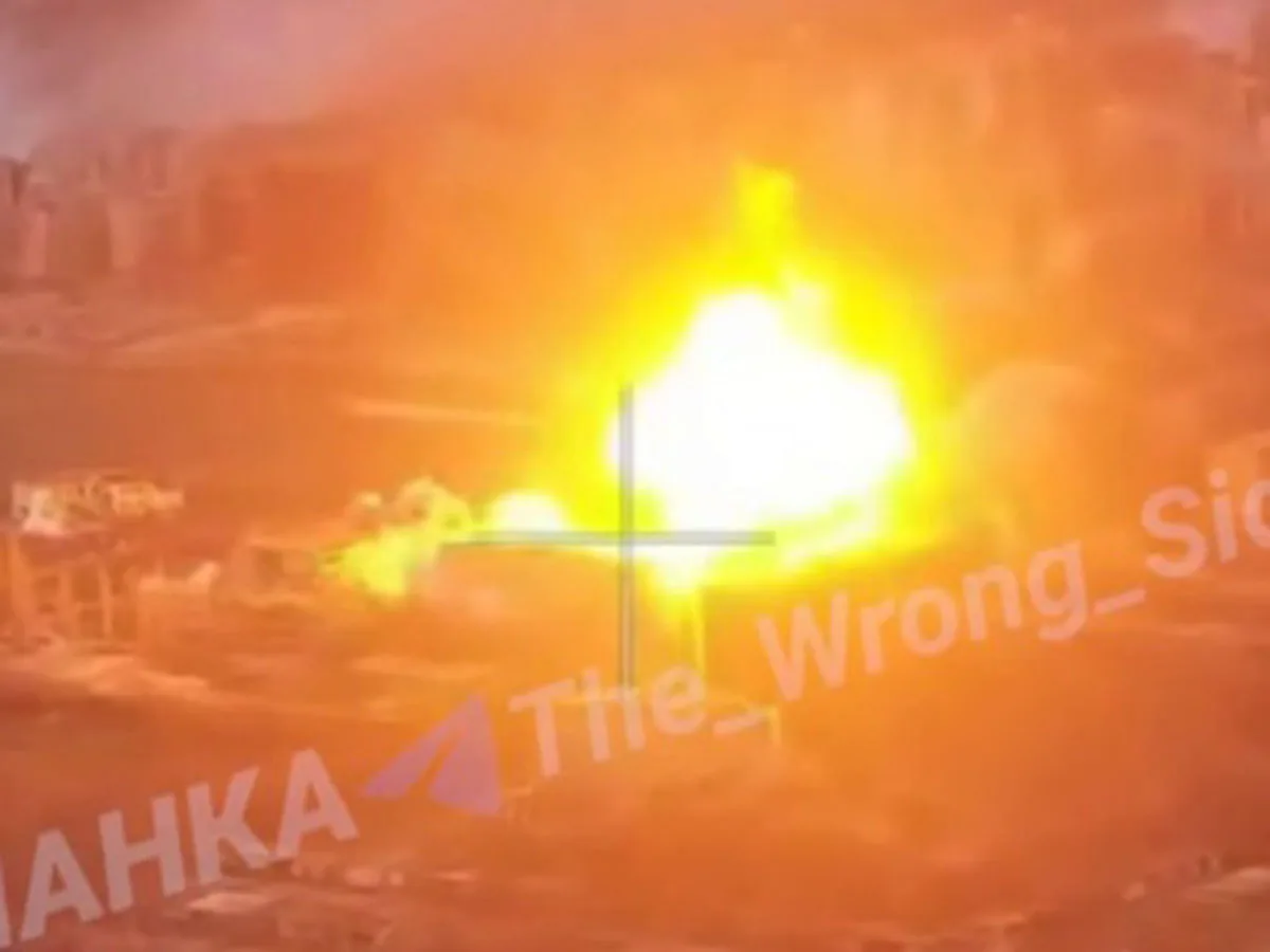 «Ужасающая мощь»: видео «мини-ядерного» взрыва по позициям ВСУ в районе Покровска0