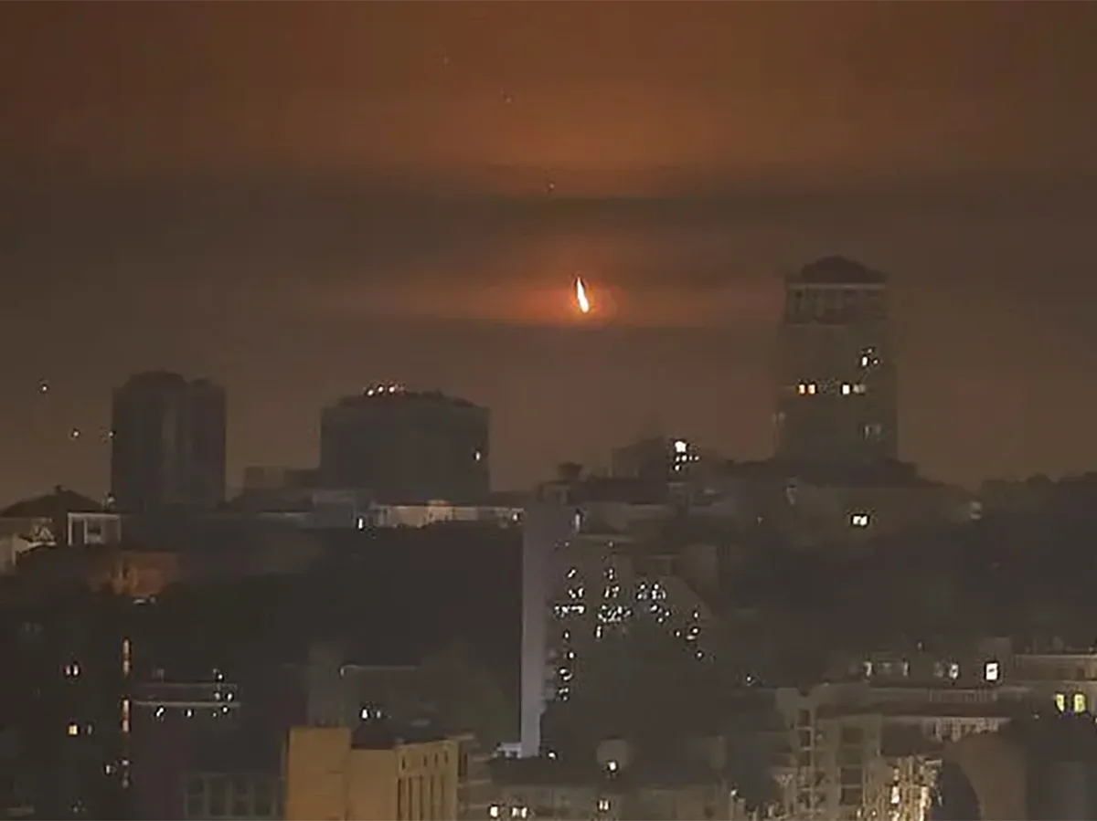 Пять часов страха: семь мощных взрывов привели к блэкауту в Киеве0