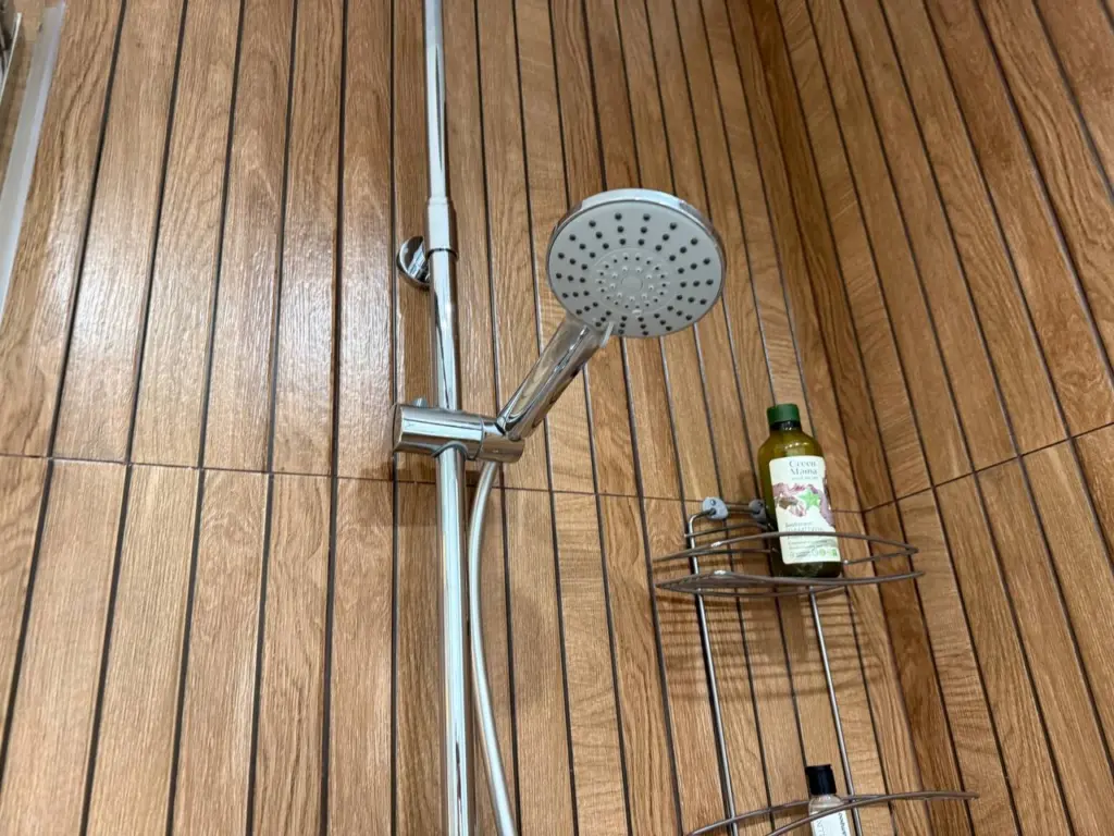 Почему я не установлю у себя в доме душевую кабинку — недостатки которые шокируют