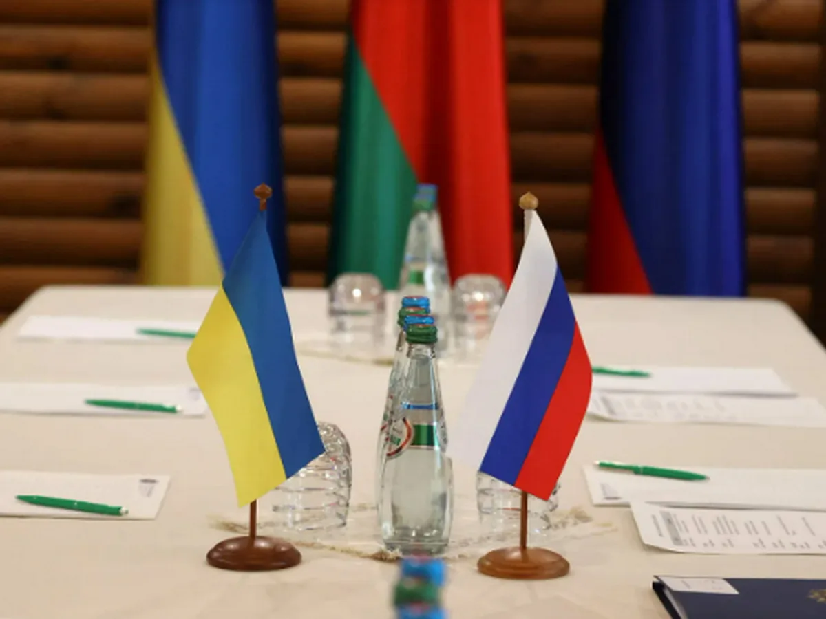 Россия и Украина провели незапланированные прямые переговоры в Абу-Даби0