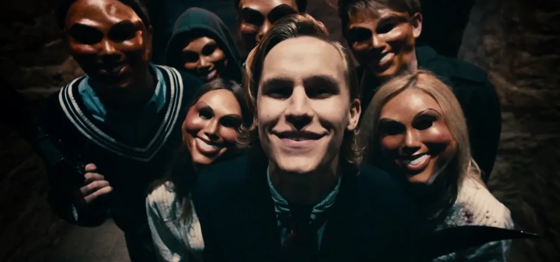 Опасные жертвы в хоррорах которые превосходят злодеев0