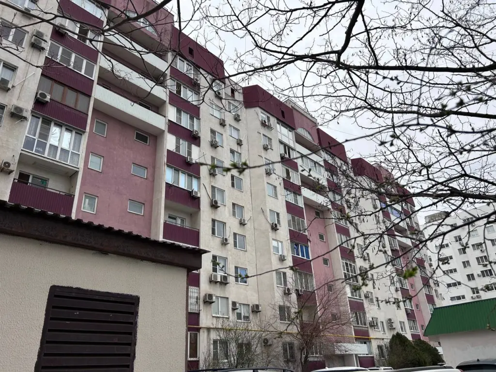 Минстрой напомнил россиянам об обязательстве управляющих компаний бесплатно менять жильцам не только радиаторы