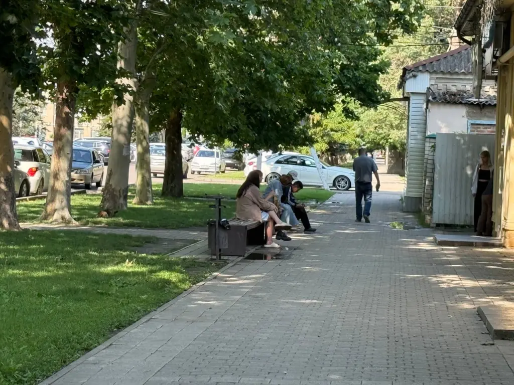 Головоломка, которая разделила поколения: школьники решают за 20 секунд, а взрослые тратят минуту