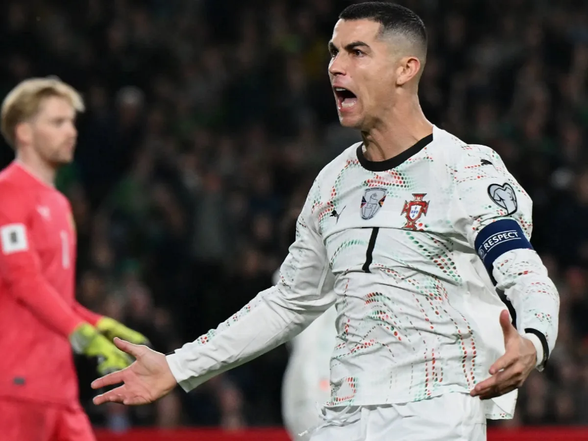 Роналду впервые в карьере был удален с поля в игре за сборную Португалии0