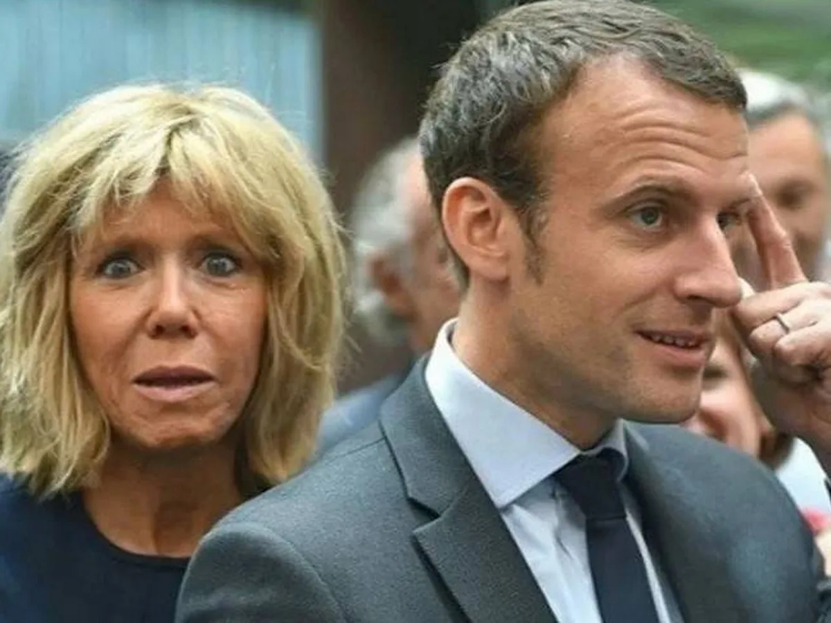 На суде появилось фото жены Макрона в купальнике на фоне слухов о ее сексуальной ориентации0
