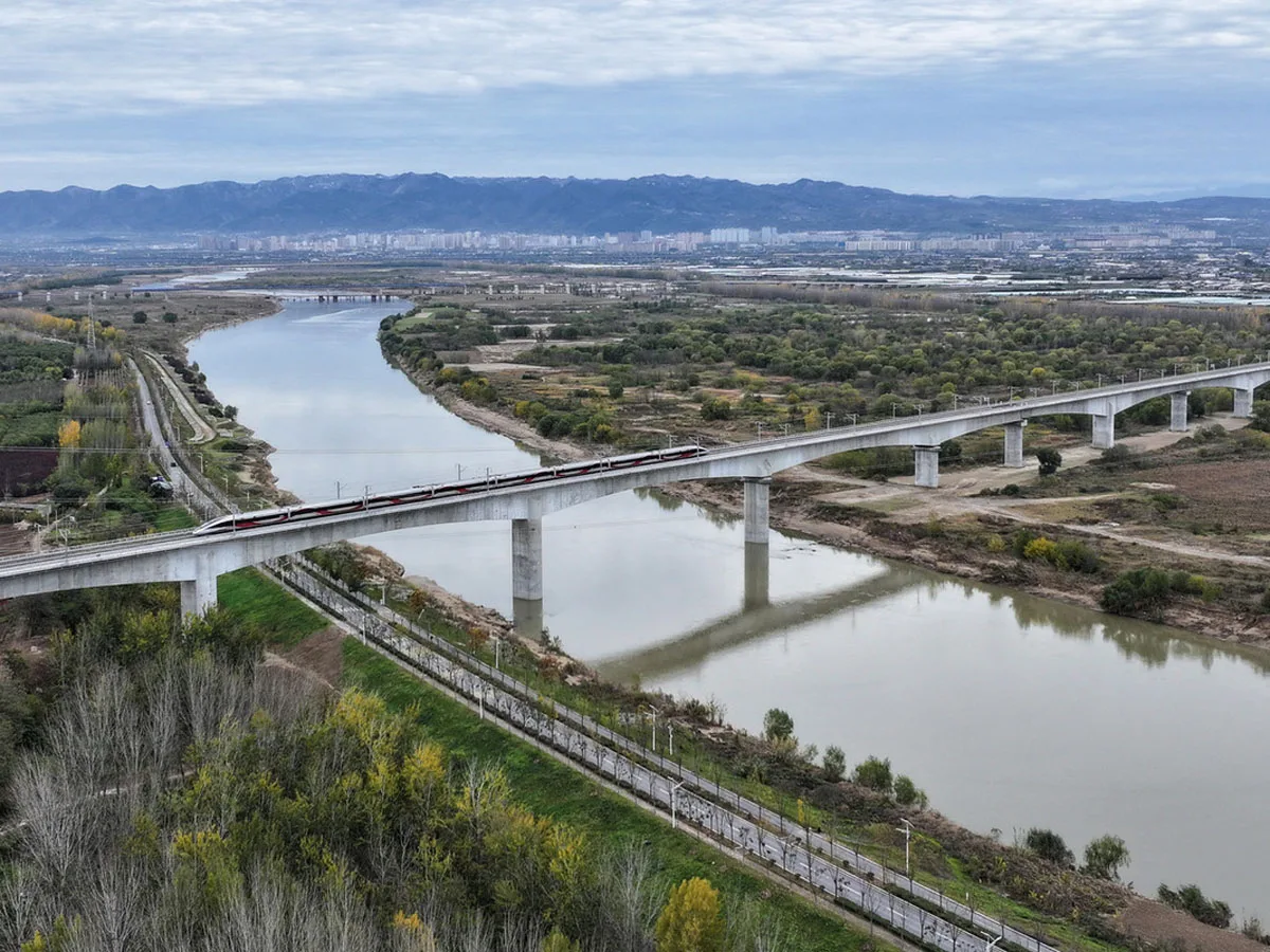 Россия решит отказаться от проекта железнодорожной магистрали в Китай стоимостью 50 трлн рублей0