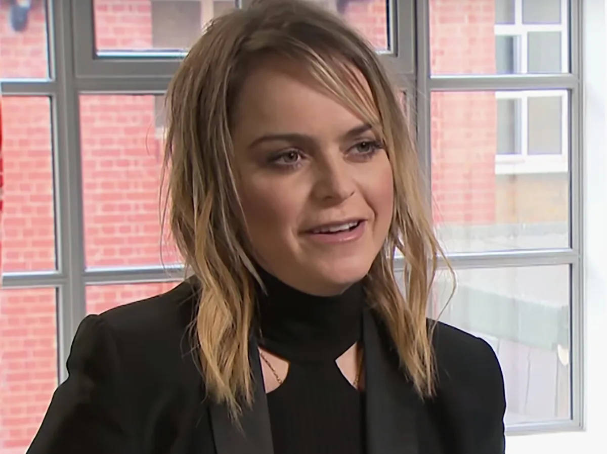 Актриса Тэри Меннинг позировала без одежды на фото0