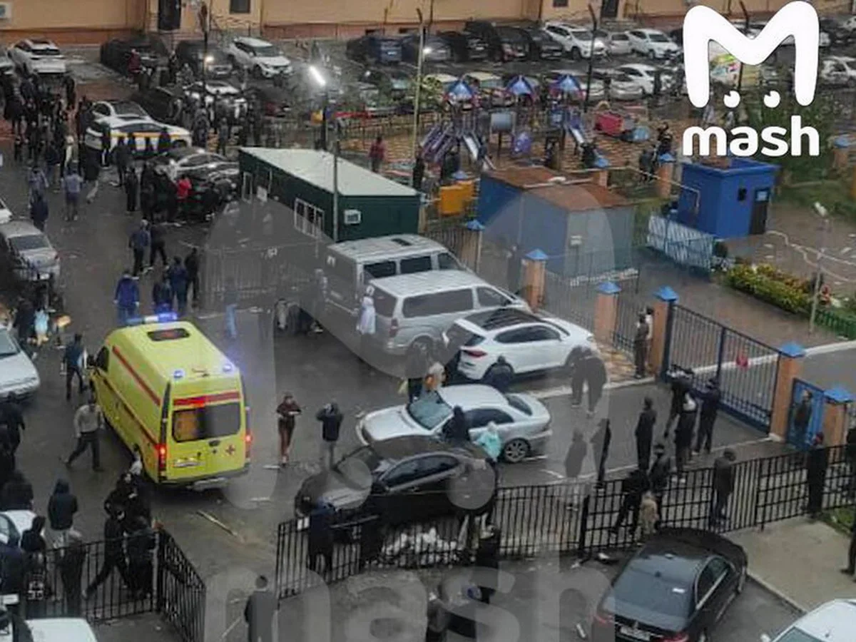 Мощный взрыв в Каспийске: спасатели уже на месте происшествия0