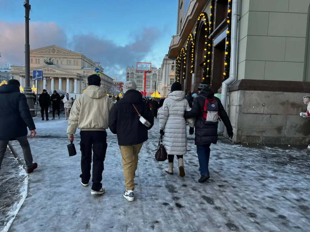 Александр Рогов поделился ключевой стильной находкой сезона для жителей России