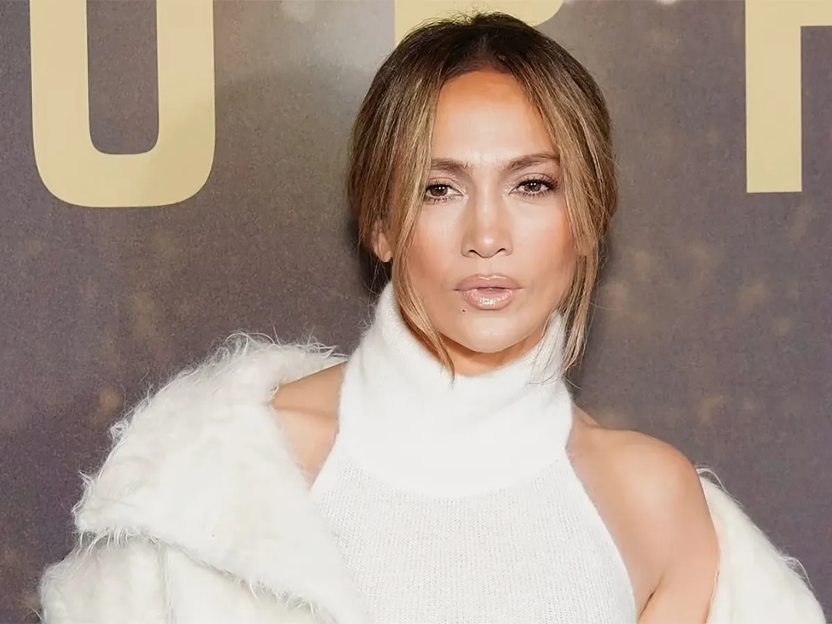 Дженнифер Лопес удивила зрителей своим образом на концерте в Вегасе0