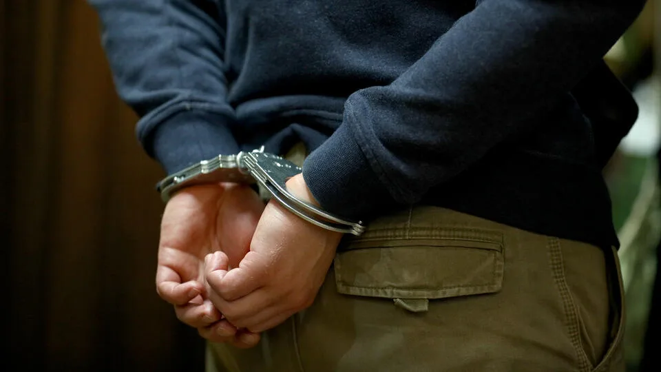 В Москве арестовали подозреваемых в убийстве мужчины из‑за квартиры