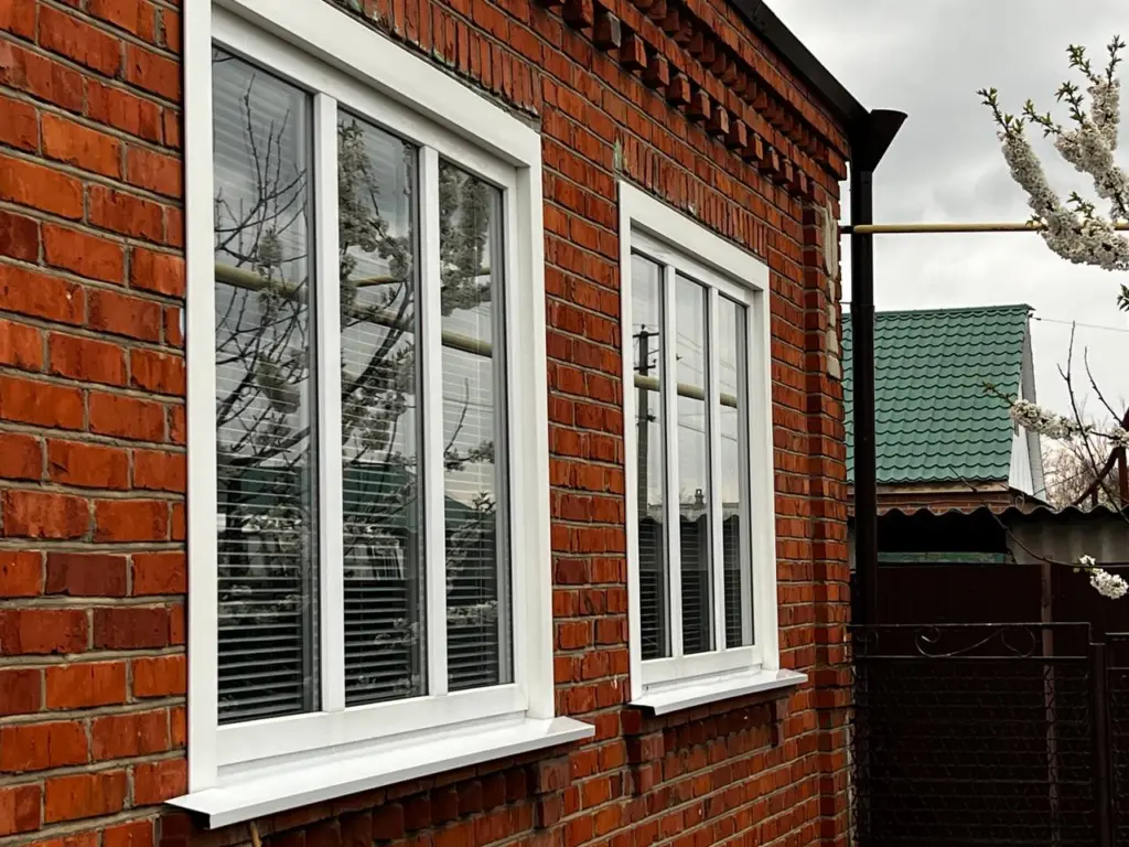 Китайский метод утепления окон, о котором молчат российские строители: в -40 дома теплые, а расходы снижаются