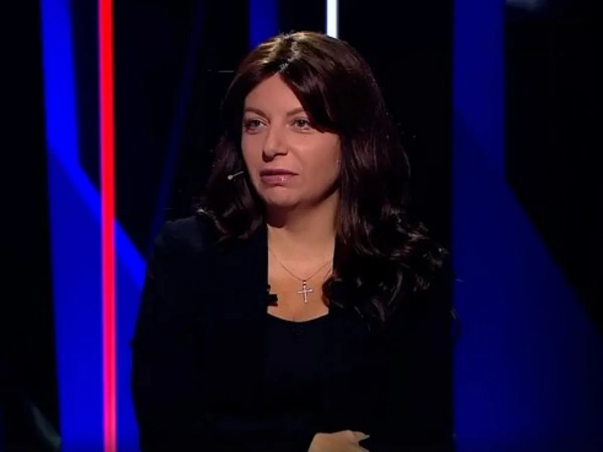 Симоньян, потерявшая волосы, поделилась опытом борьбы с онкологией0