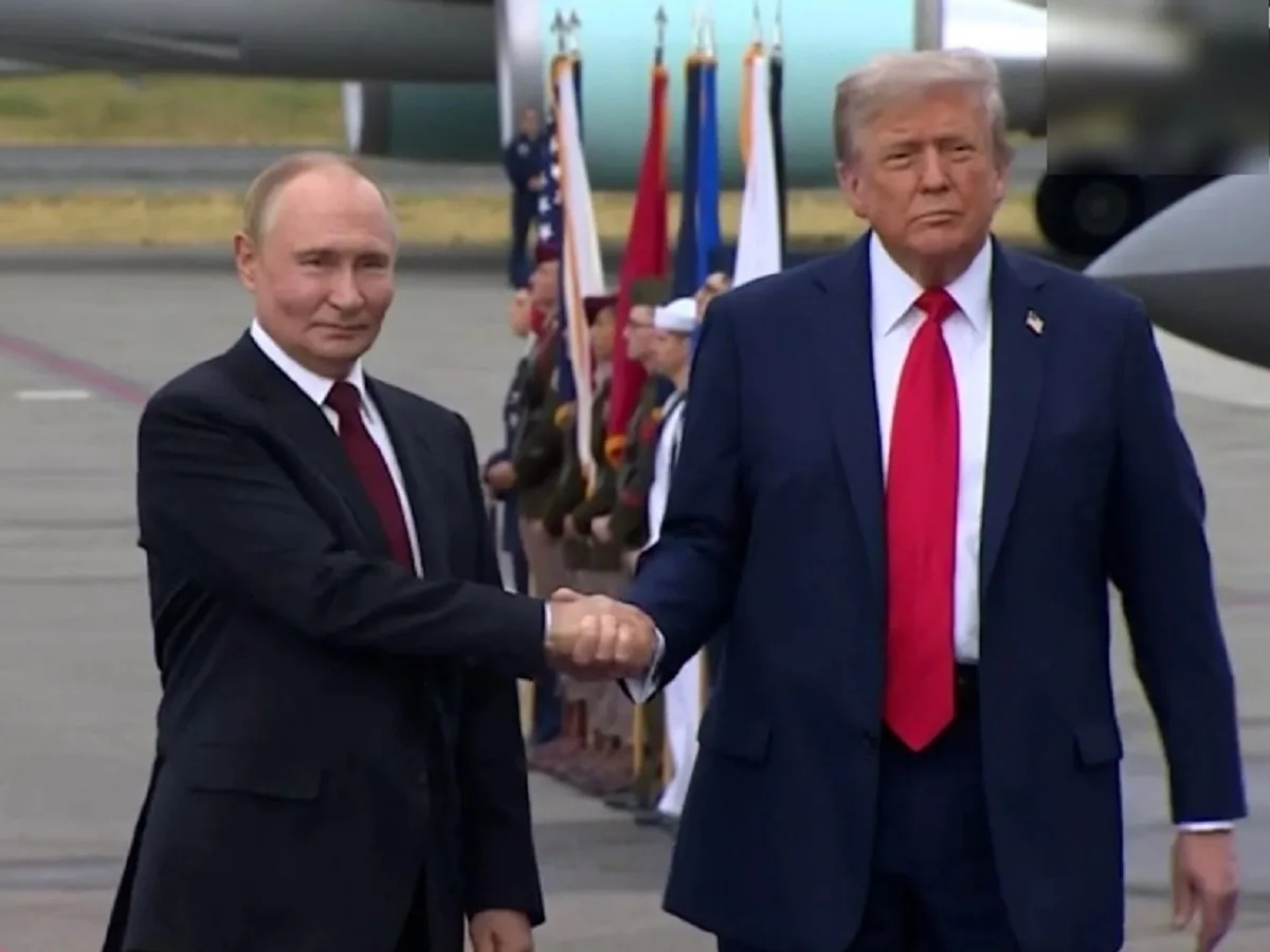 Bloomberg выделил два варианта завершения конфликта США на Украине: негативный и катастрофический0