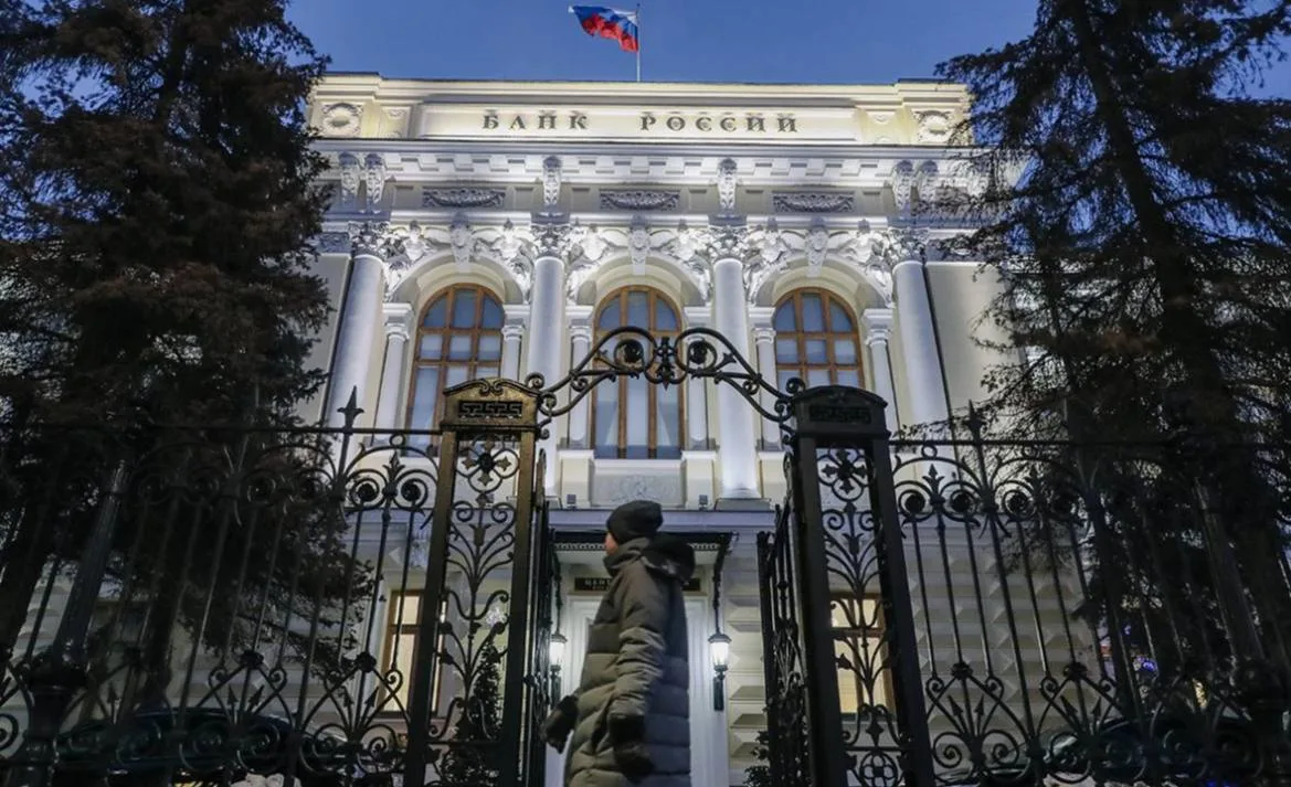 ЦБ обяжет банки привязывать все счета к ИНН