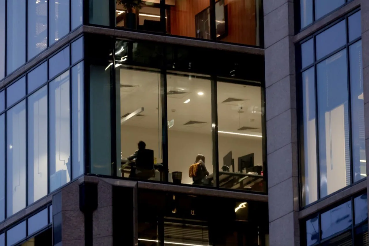 Рабочий день в России может сократиться до шести часов